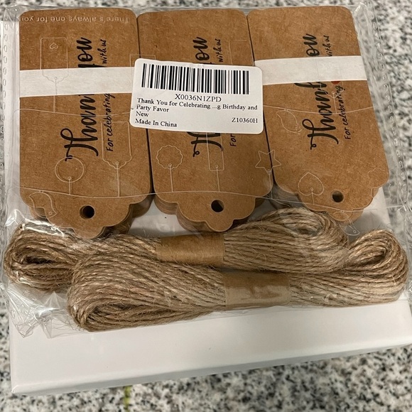 💛Craft “Thank You for Celebrating with Us❤️” Wedding & Paper Gift Tags W/Twine - Picture 7 of 10